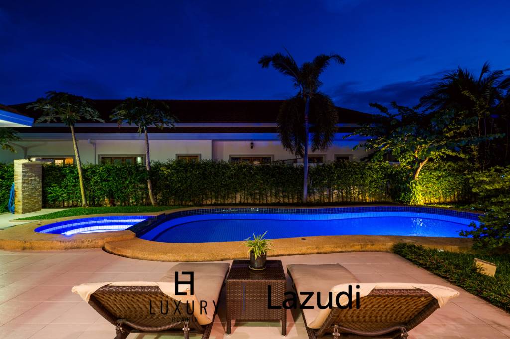 Luxury Villa with Pool Sauna in Hua Hin