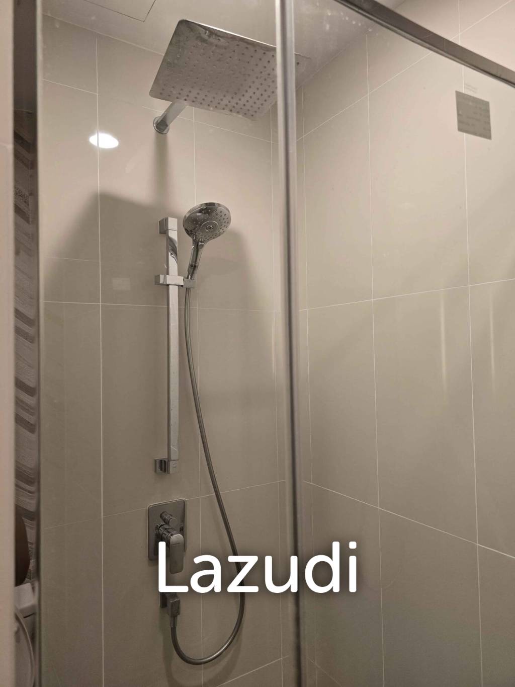 2  Beds 2 Baths 50 SQ.M OKA HAUS Sukhumvit 36