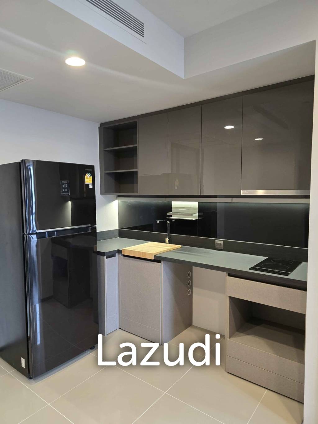 2  Beds 2 Baths 50 SQ.M OKA HAUS Sukhumvit 36