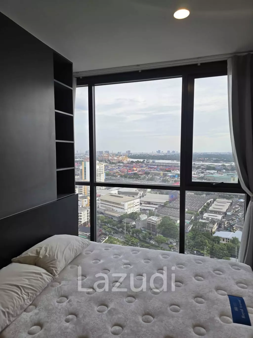 2  Beds 2 Baths 50 SQ.M OKA HAUS Sukhumvit 36