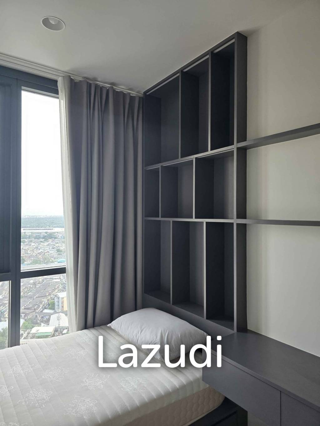 2  Beds 2 Baths 50 SQ.M OKA HAUS Sukhumvit 36