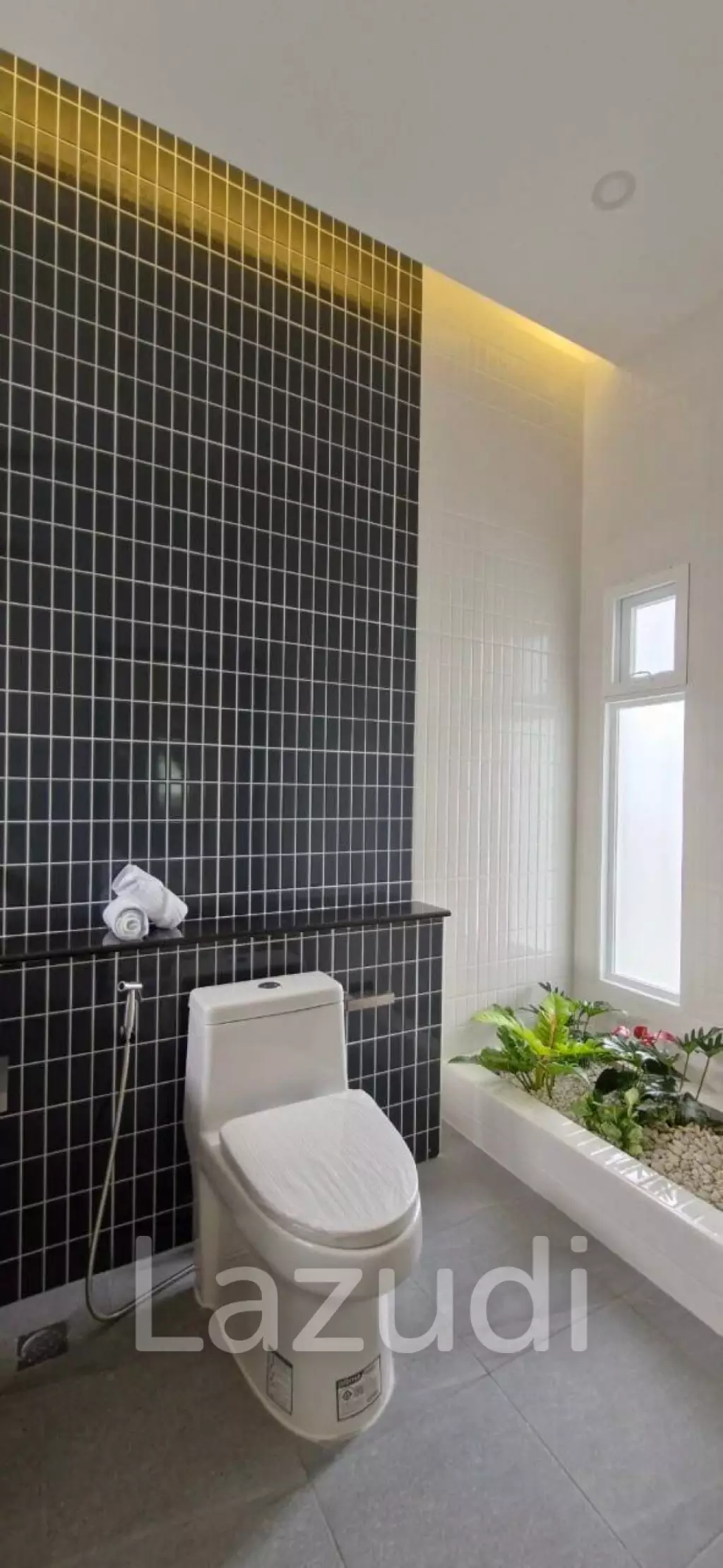 3 Bedrooms 2 Bathrooms 209 SQ.M. The flow by Sabai Home