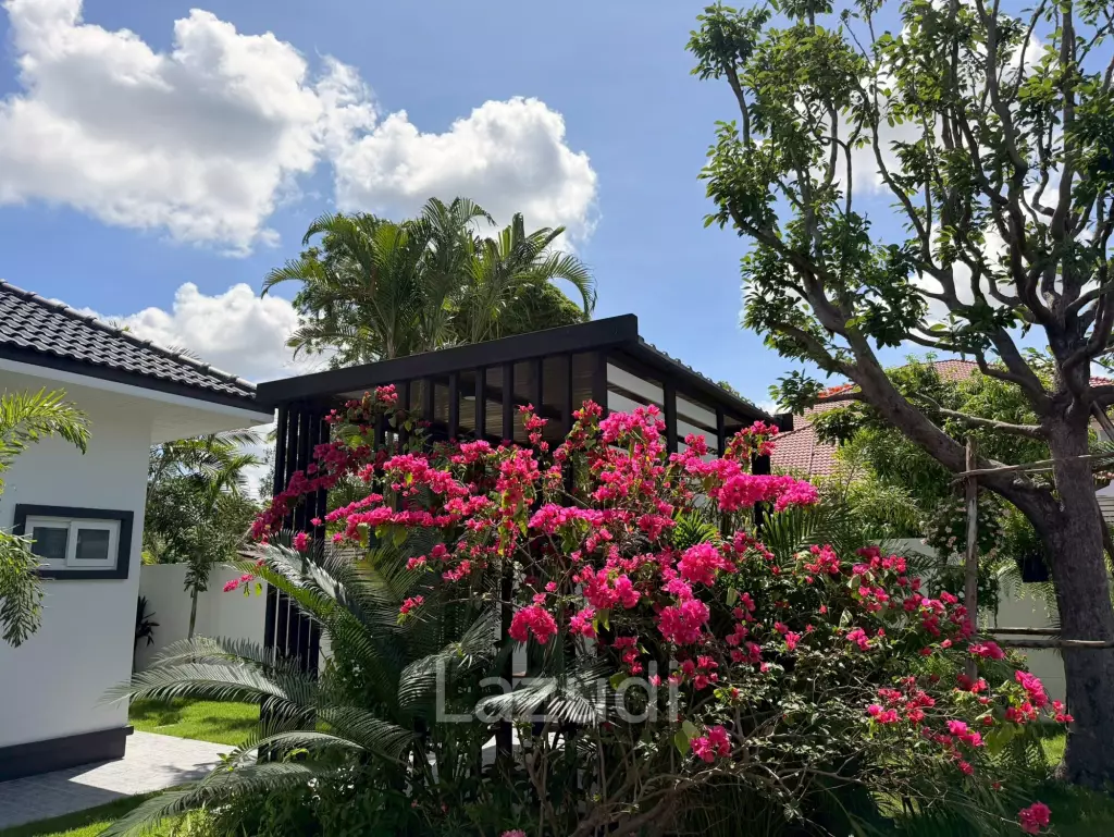 3 Bedrooms 3 Bathrooms 209 SQ.M. The flow by Sabai Home