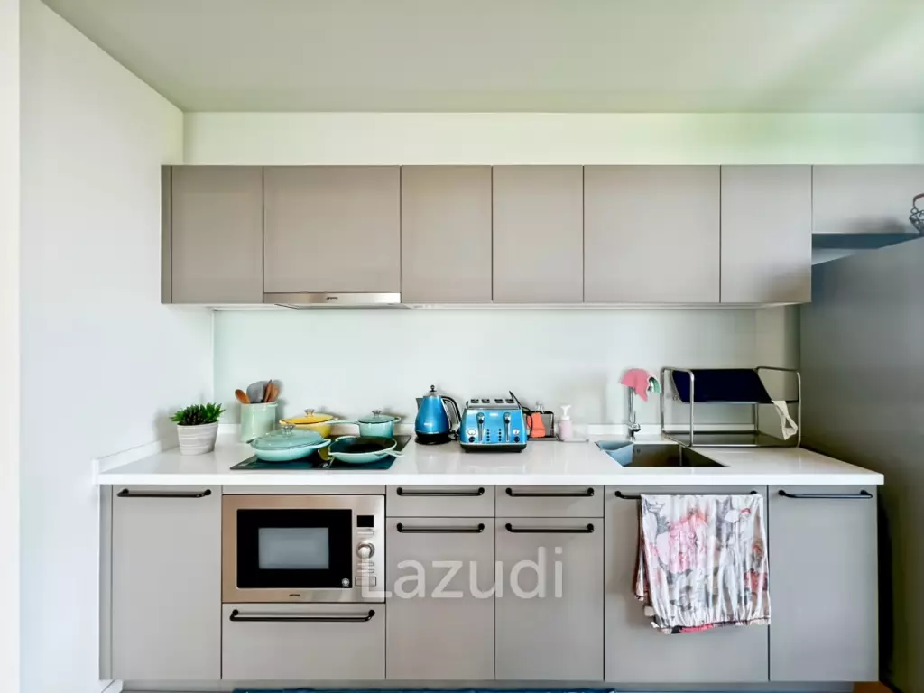 Panoramic Seaview 2-Bedroom Condo in Wan Vayla Hua Hin