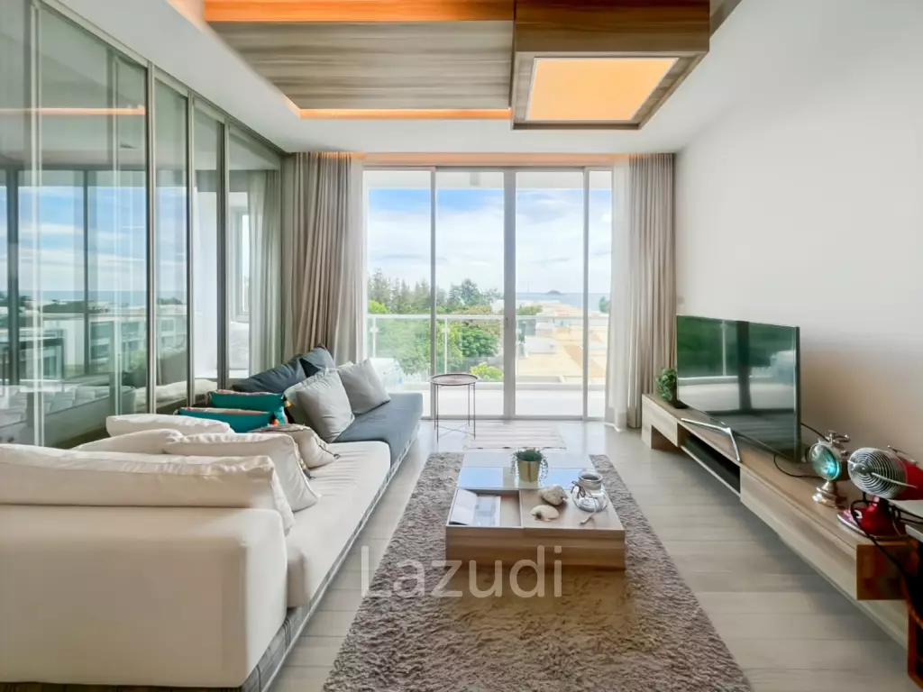 Panoramic Seaview 2-Bedroom Condo in Wan Vayla Hua Hin