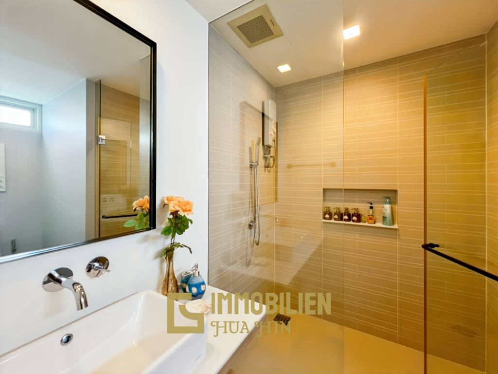 คอนโดหรู 2 ห้องนอน พร้อมวิวทะเลแบบพาโนราม่า ที่วันเวลา เขาเต่า