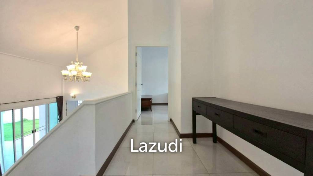 3 Beds 4 Baths 220 SQ.M. Jomtien Beach Paradise