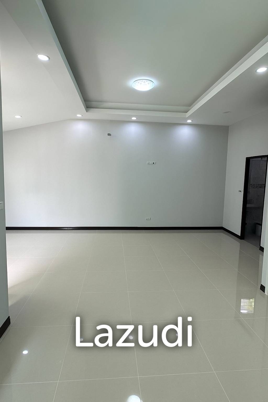 6 Bed Detached House 260 SQ.M Park View Villa