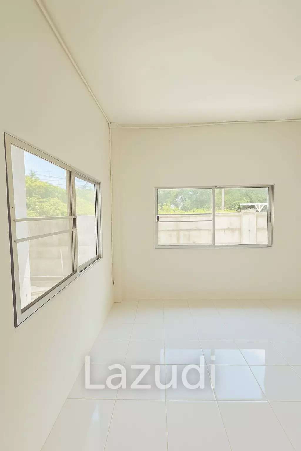 6 Bed Detached House 260 SQ.M Park View Villa