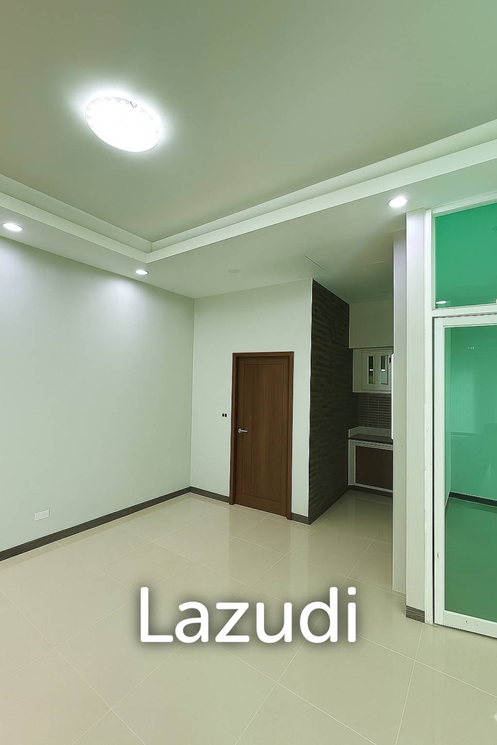 6 Bed Detached House 260 SQ.M Park View Villa