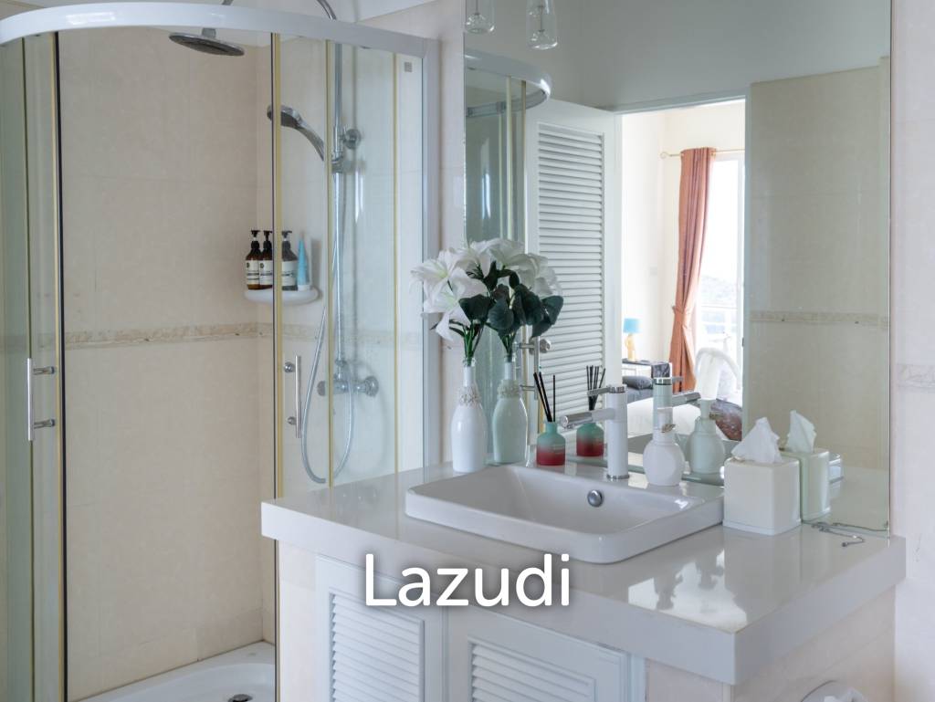 Beautiful 4-Bedroom Villa with Sea Views - Bophut Hills