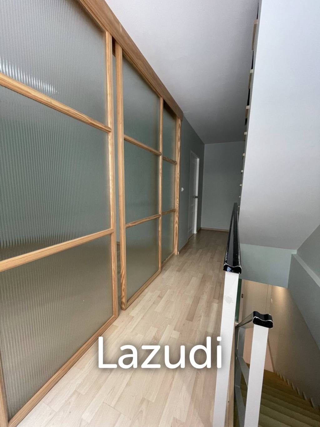 2 Bed 3 Bath 200 SQ.M Noble Cube Pattanakarn