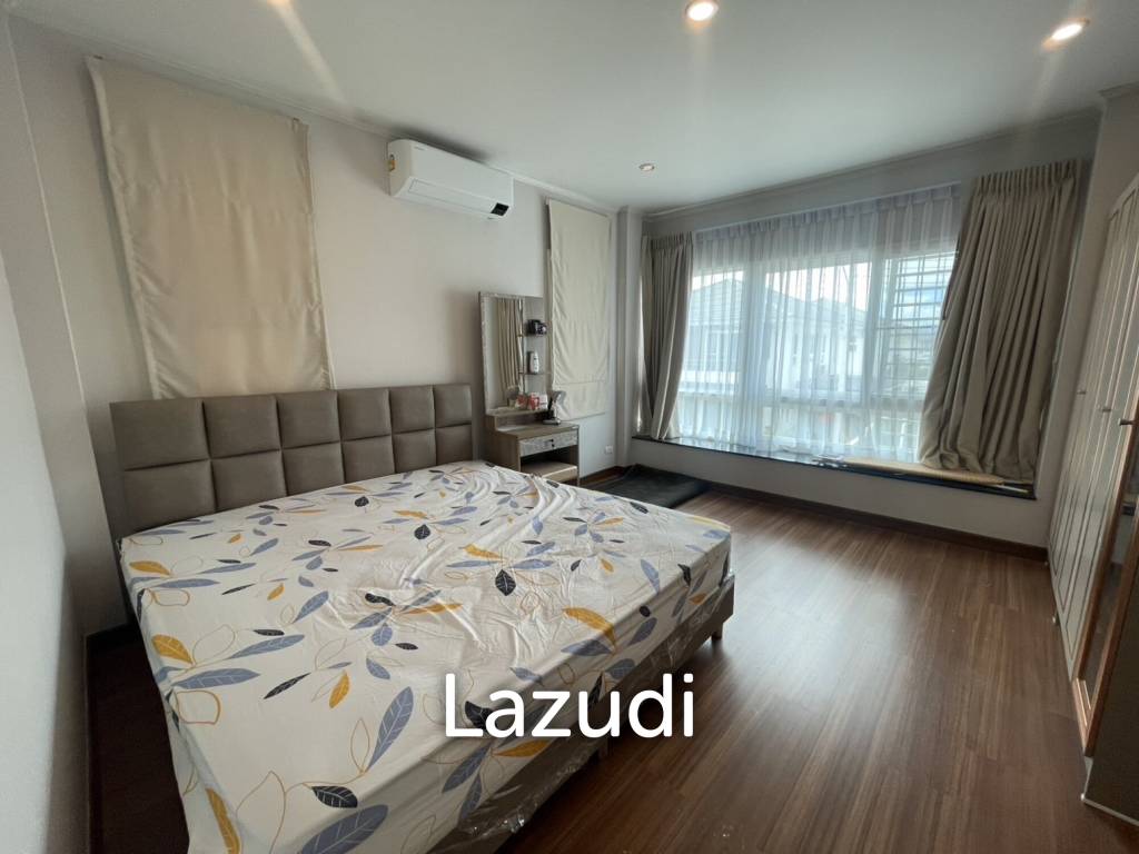 2 Storey 3 Bedrooms House for Rent at Supalai Park Ville