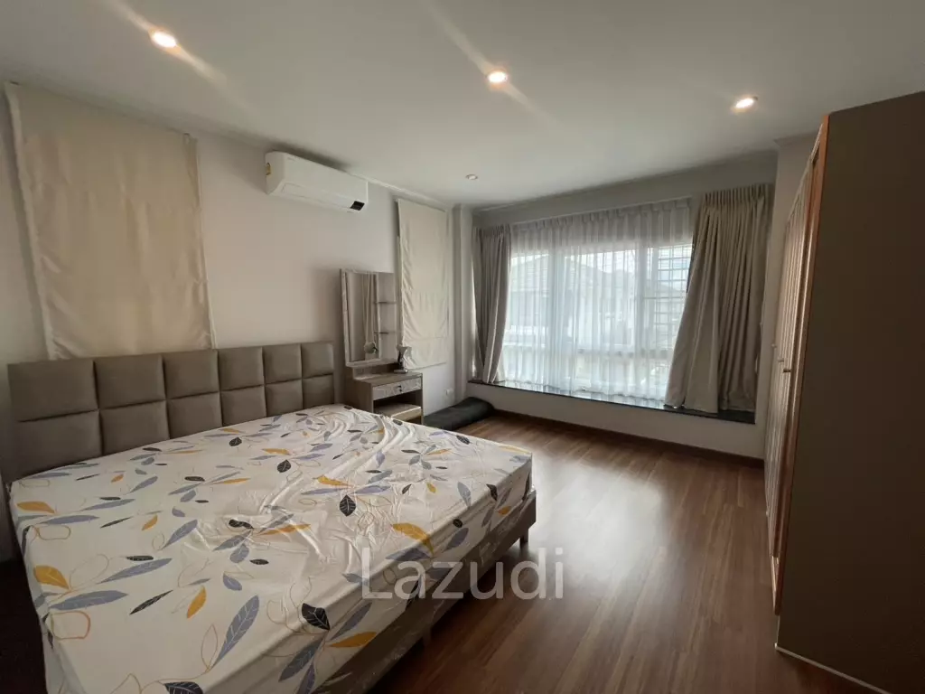 2 Storey 3 Bedrooms House for Rent at Supalai Park Ville