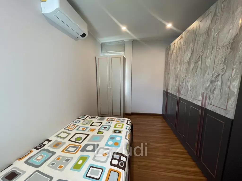 2 Storey 3 Bedrooms House for Rent at Supalai Park Ville