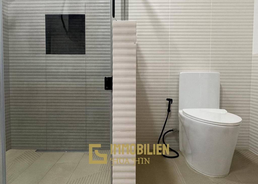 Brandneu / offener Grundriss / 10 x 4 Meter Pool