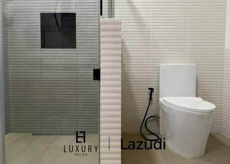 Совершенно новый / открытая планировка / бассейн 10 х 4 метра