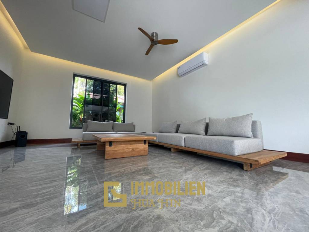 Brandneu / offener Grundriss / 10 x 4 Meter Pool