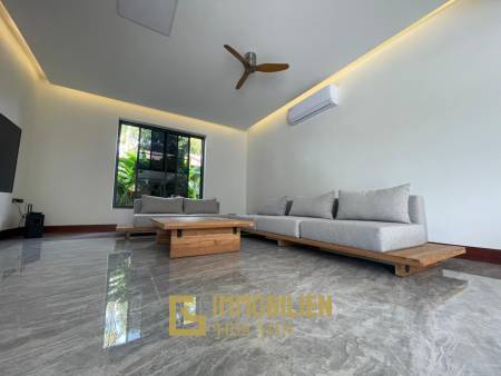 Brandneu / offener Grundriss / 10 x 4 Meter Pool