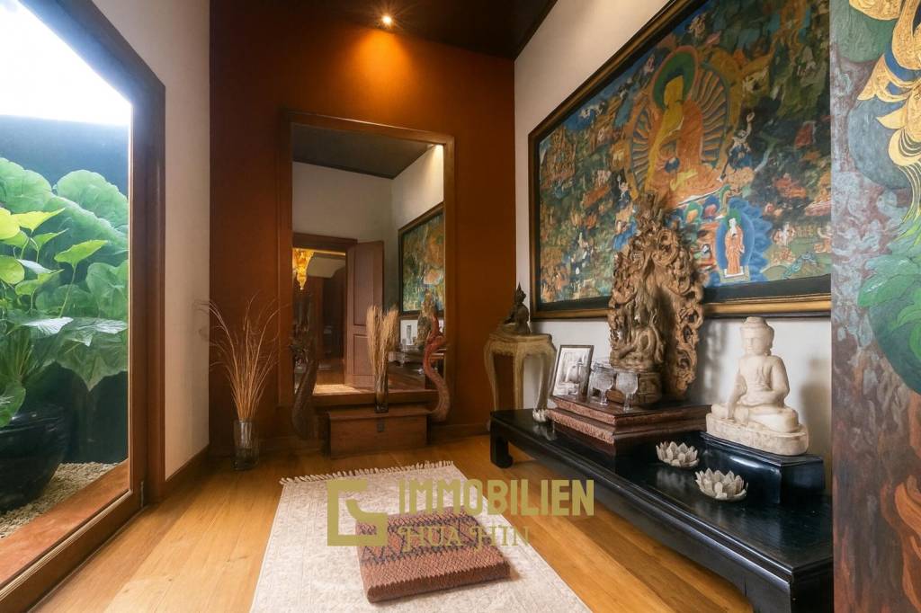 Tropisch Luxuriös / 1.270 qm Grundstück / 265 qm Wohnfläche