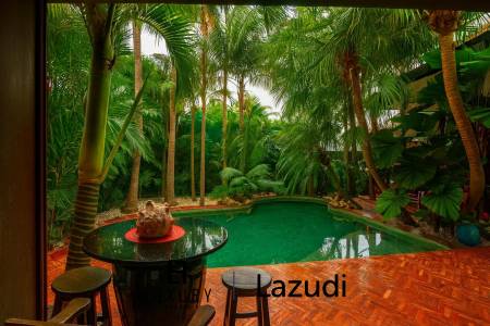 Khao Tao: Luxury Tropical Pool Villa for Sale, 3 Bedrooms