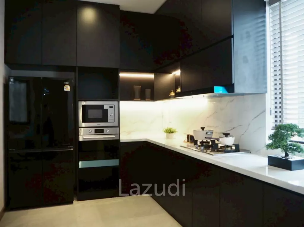 4 Bedrooms 5 Bathrooms 405 SQ.M. Tree Villa