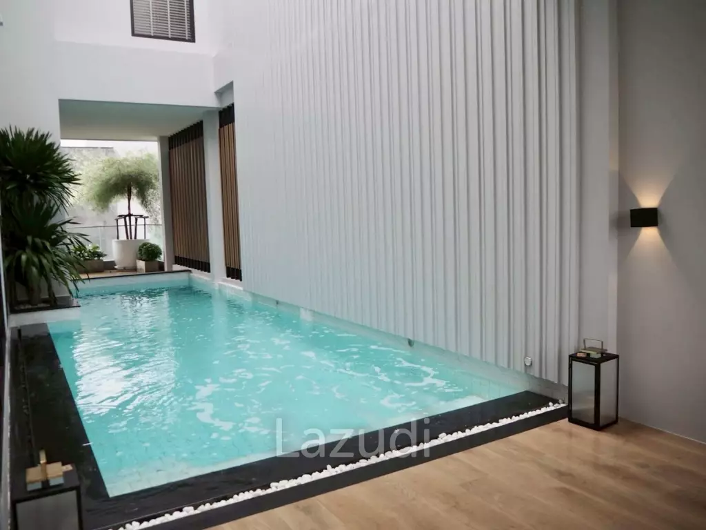 4 Bedrooms 5 Bathrooms 405 SQ.M. Tree Villa