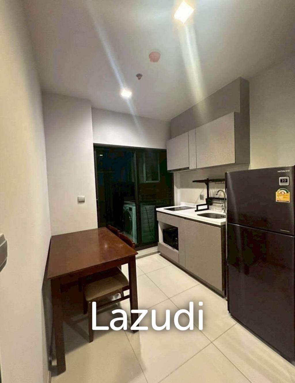 1 Bed 1 Bath 33 SQ.M LIFE Asoke - Rama 9