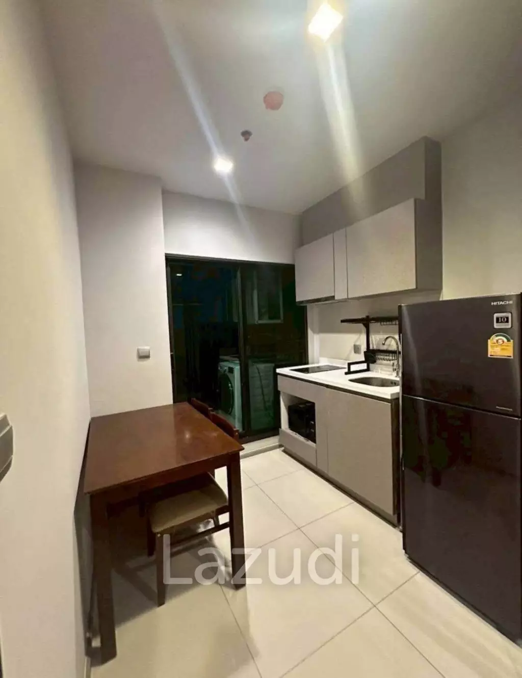1 Bed 1 Bath 33 SQ.M LIFE Asoke - Rama 9