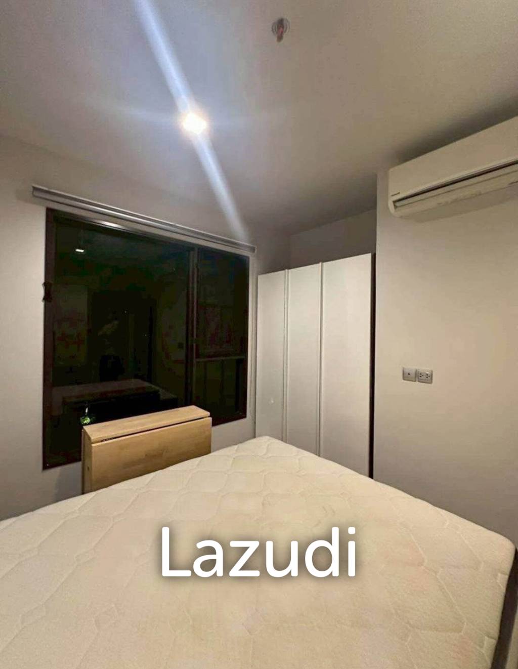 1 Bed 1 Bath 33 SQ.M LIFE Asoke - Rama 9