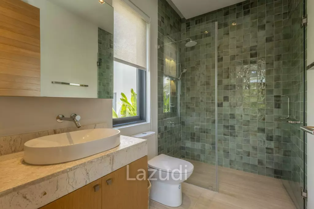Modern Luxury 3-Bedroom Pool Villa For Sale In Thalang