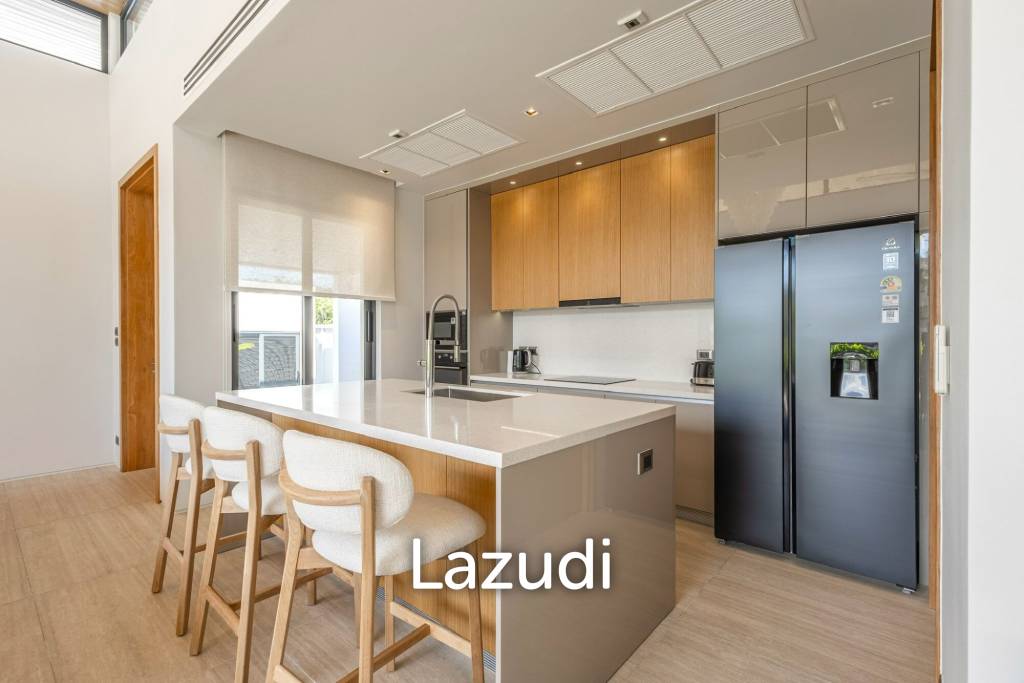 Modern Luxury 3-Bedroom Pool Villa For Sale In Thalang