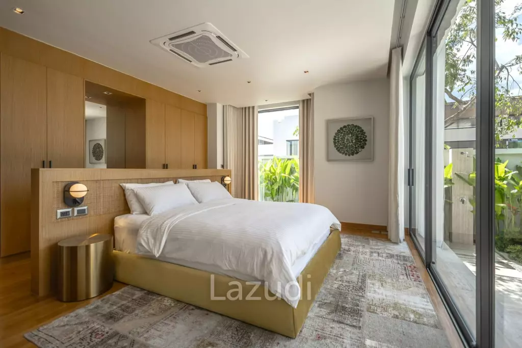 Modern Luxury 3-Bedroom Pool Villa For Sale In Thalang