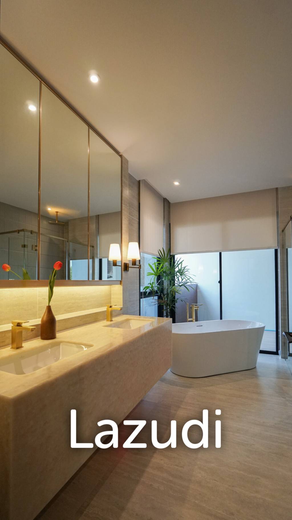 4 Beds 6 Baths 344 SQ.M BuGaan Krungthep Kreetha