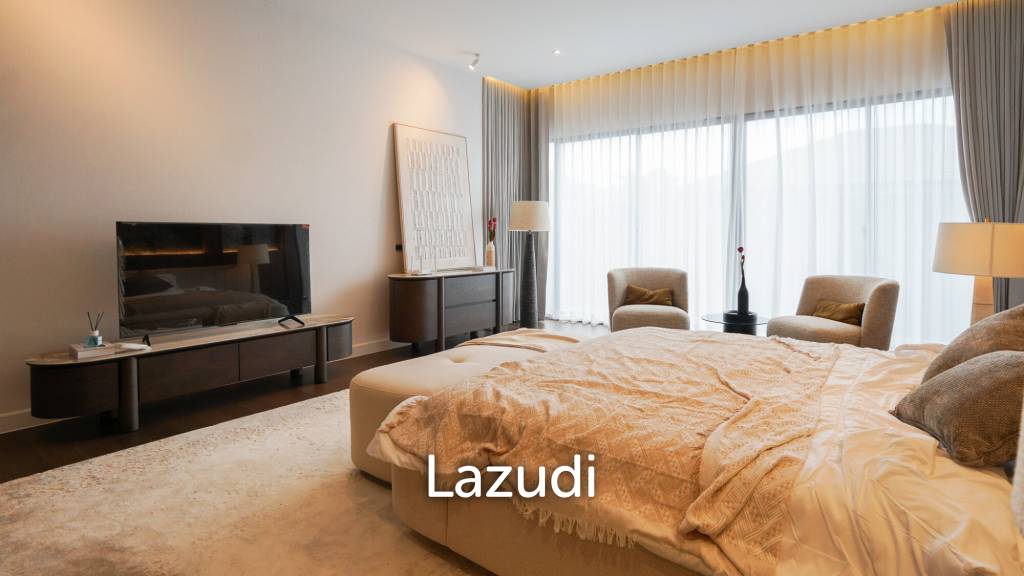 4 Beds 6 Baths 344 SQ.M BuGaan Krungthep Kreetha
