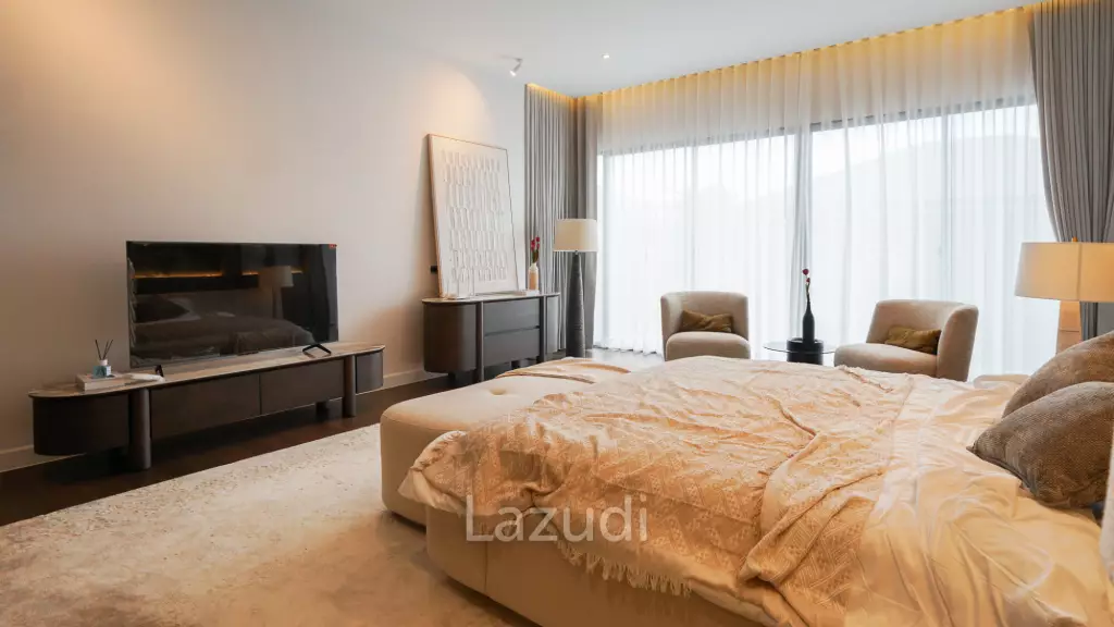 4 Beds 6 Baths 344 SQ.M BuGaan Krungthep Kreetha