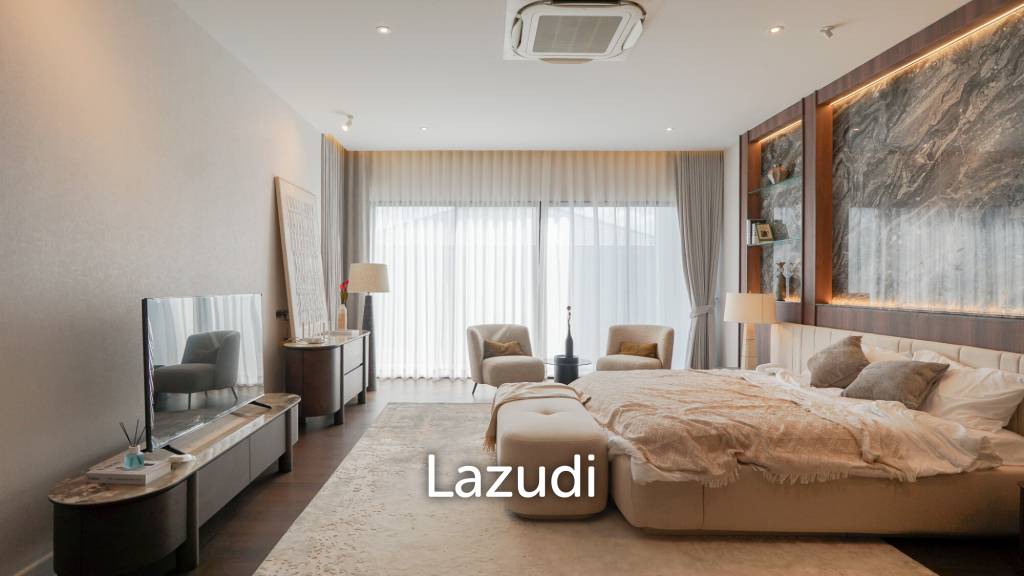 4 Beds 6 Baths 344 SQ.M BuGaan Krungthep Kreetha