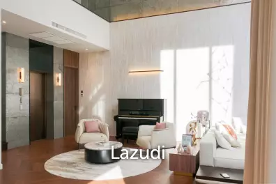 4 Beds 6 Baths 344 SQ.M BuGaan Krungthep Kreetha