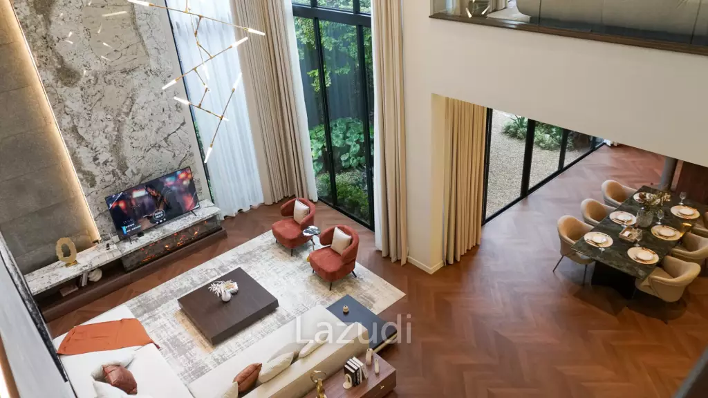 4 Beds 6 Baths 344 SQ.M BuGaan Krungthep Kreetha