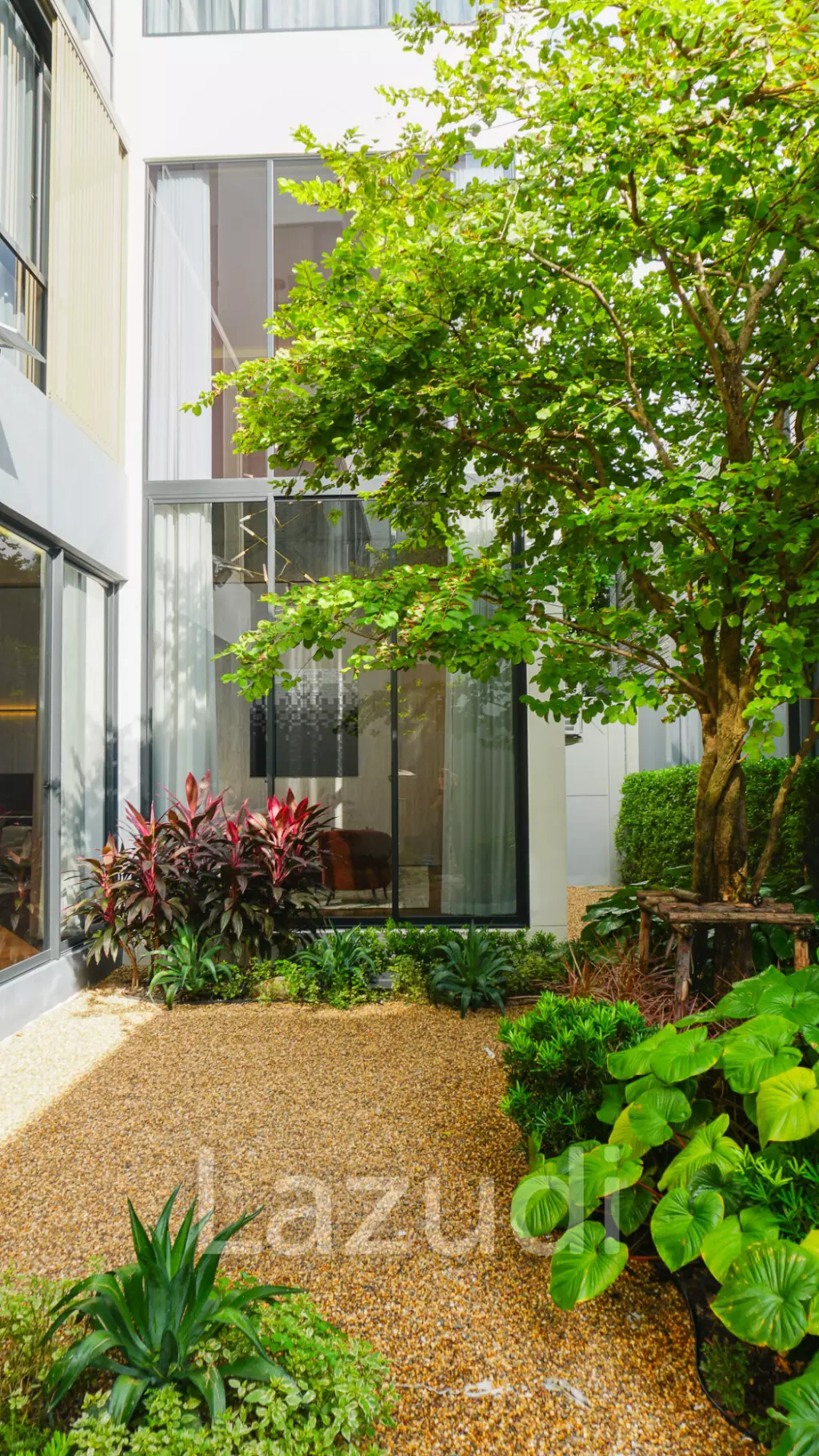 4 Beds 6 Baths 344 SQ.M BuGaan Krungthep Kreetha