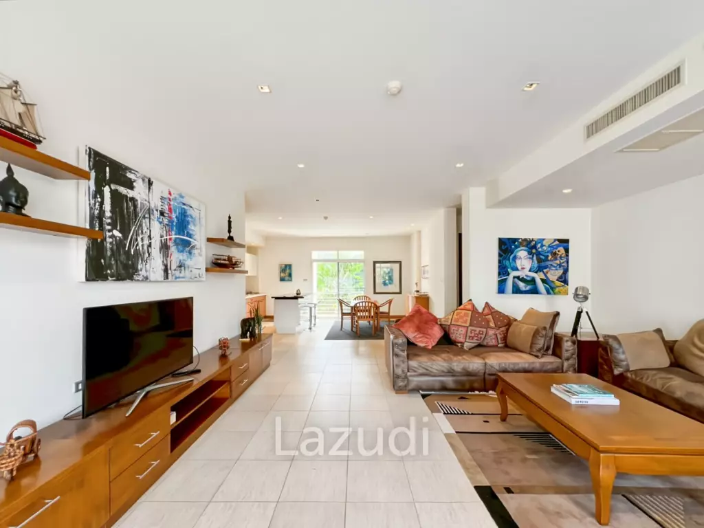 Spacious 2 Bedroom Freehold Condo in Cha-Am Blue Lagoon