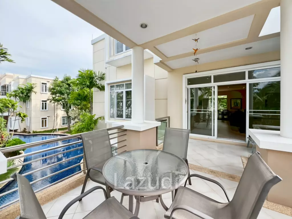 Spacious 2 Bedroom Freehold Condo in Cha-Am Blue Lagoon