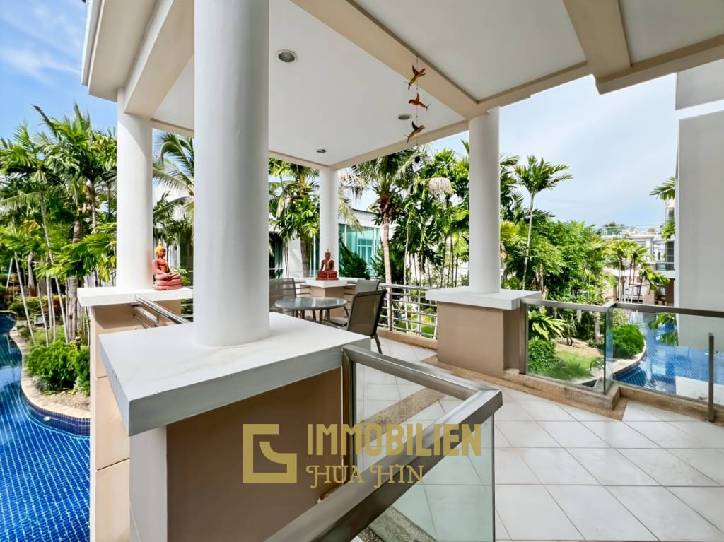 150 qm Wohnfläche / modernes Design / große Poolanlage