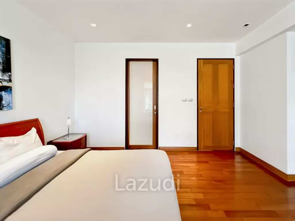 Spacious 2 Bedroom Freehold Condo in Cha-Am Blue Lagoon