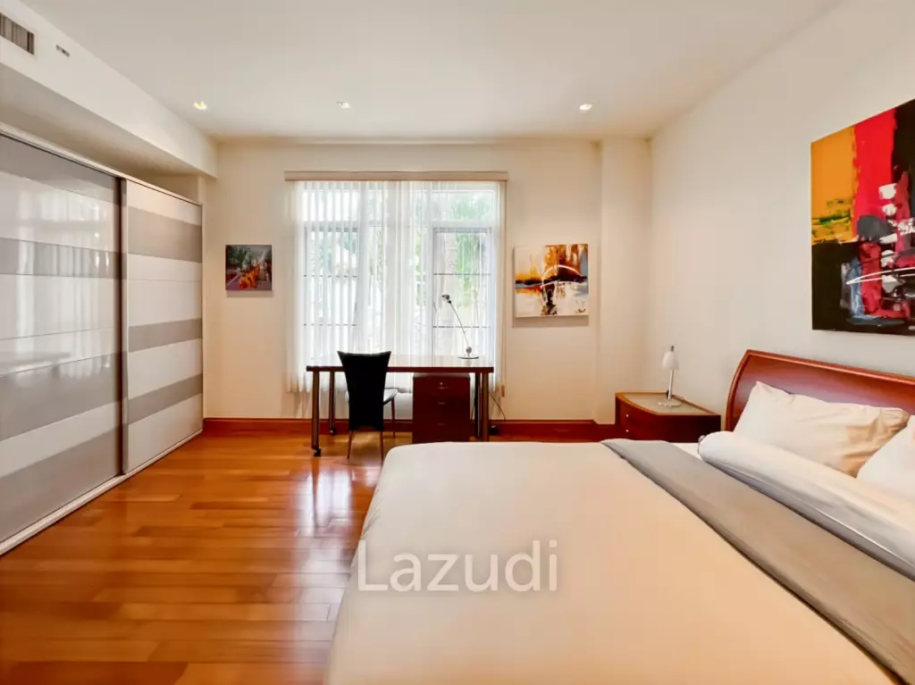 Spacious 2 Bedroom Freehold Condo in Cha-Am Blue Lagoon