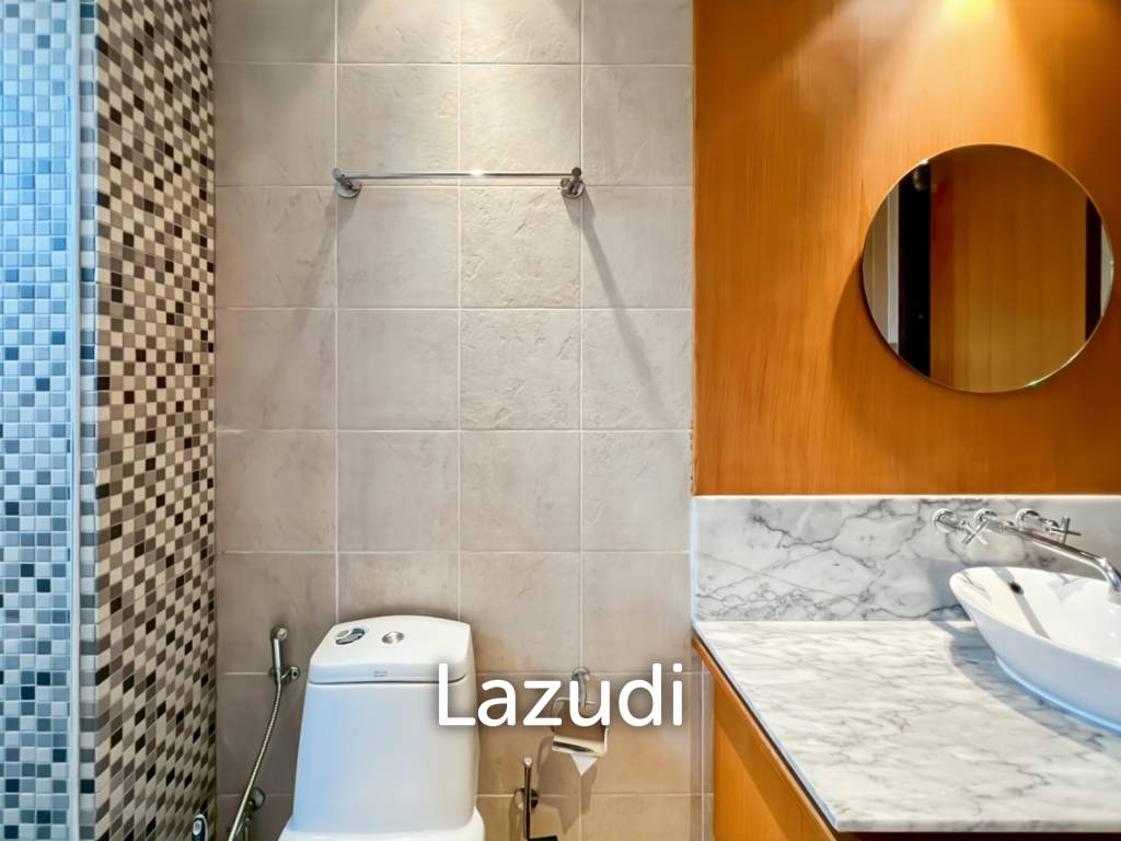 Spacious 2 Bedroom Freehold Condo in Cha-Am Blue Lagoon