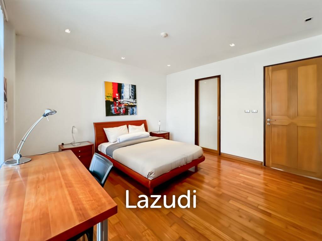 Spacious 2 Bedroom Freehold Condo in Cha-Am Blue Lagoon