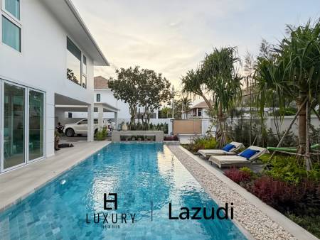 Stunning Luxury 2-Storey Pool Villa - Ultimate Modern Living