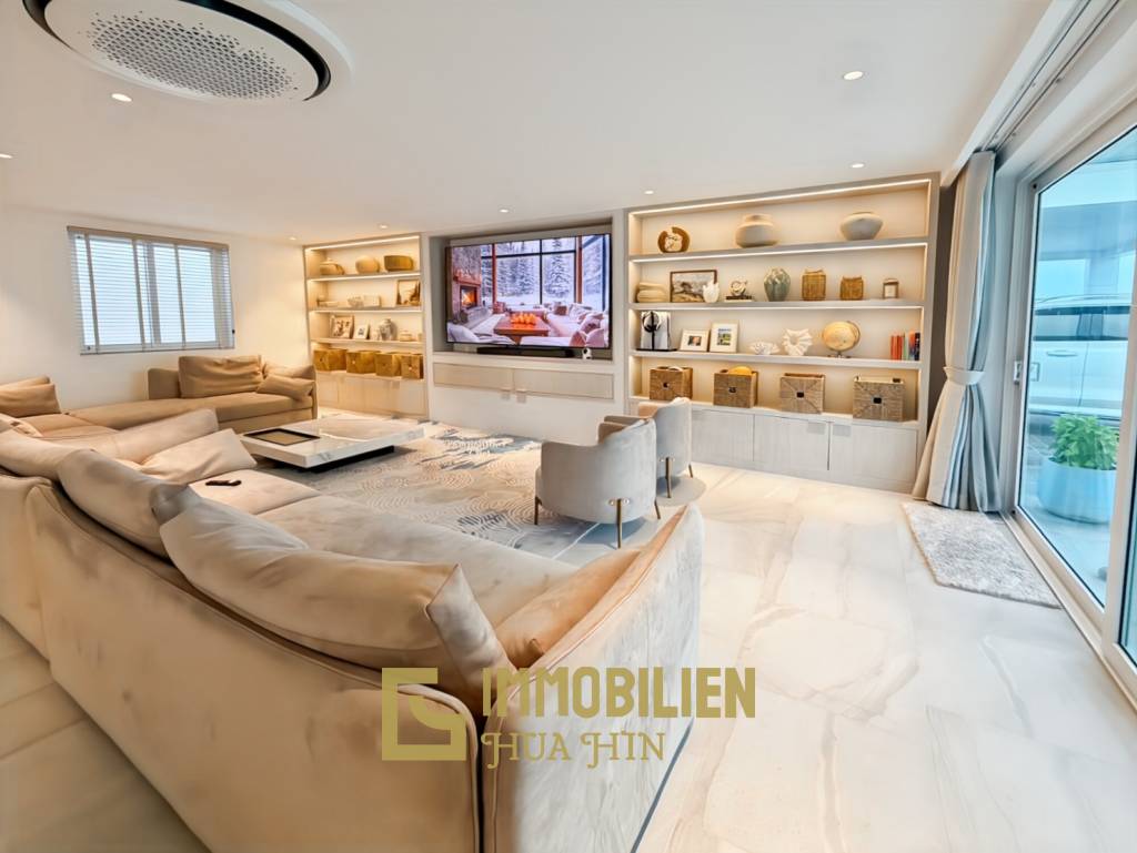 Brandneu / 4 Schlafzimmer / 10 m x 5 m Pool