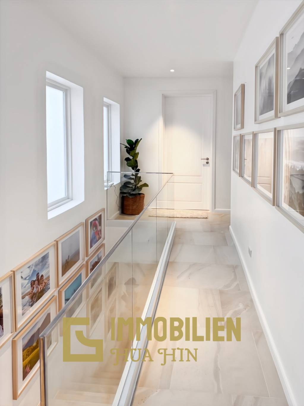 Brandneu / 4 Schlafzimmer / 10 m x 5 m Pool